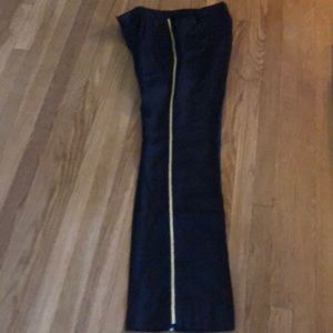 Ladies black w gold & chain 100%beta silk szS